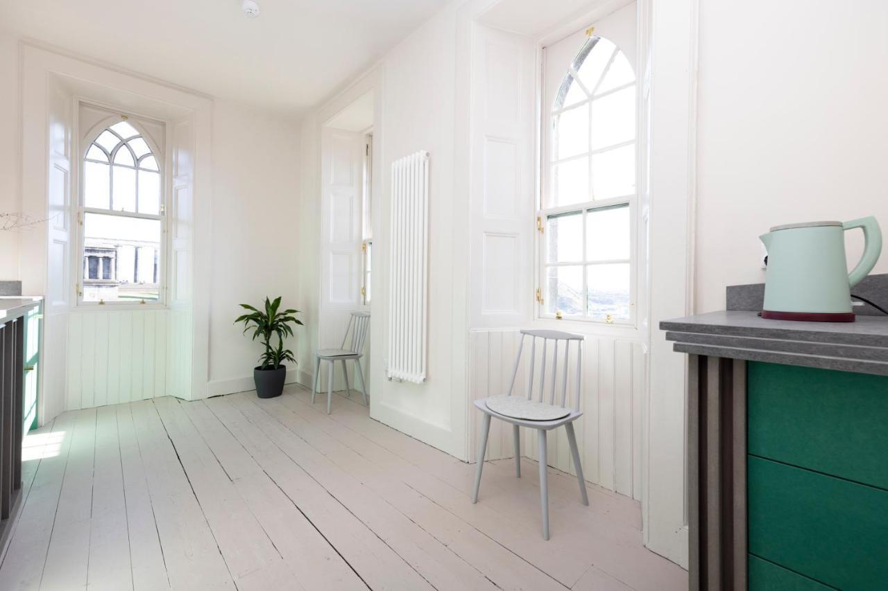 Joivy Observatory House & Apartment Единбург Екстериор снимка