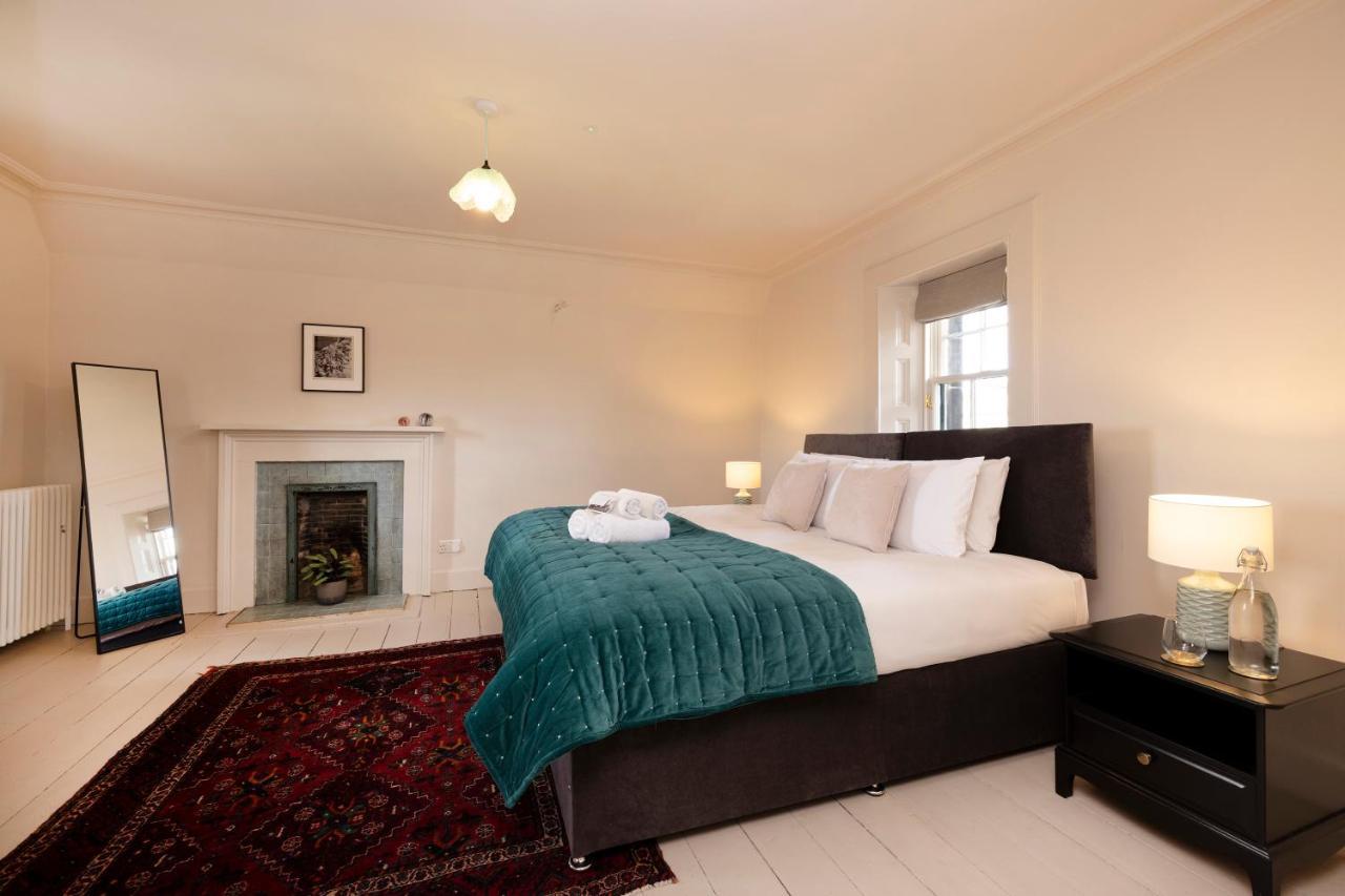 Joivy Observatory House & Apartment Единбург Екстериор снимка