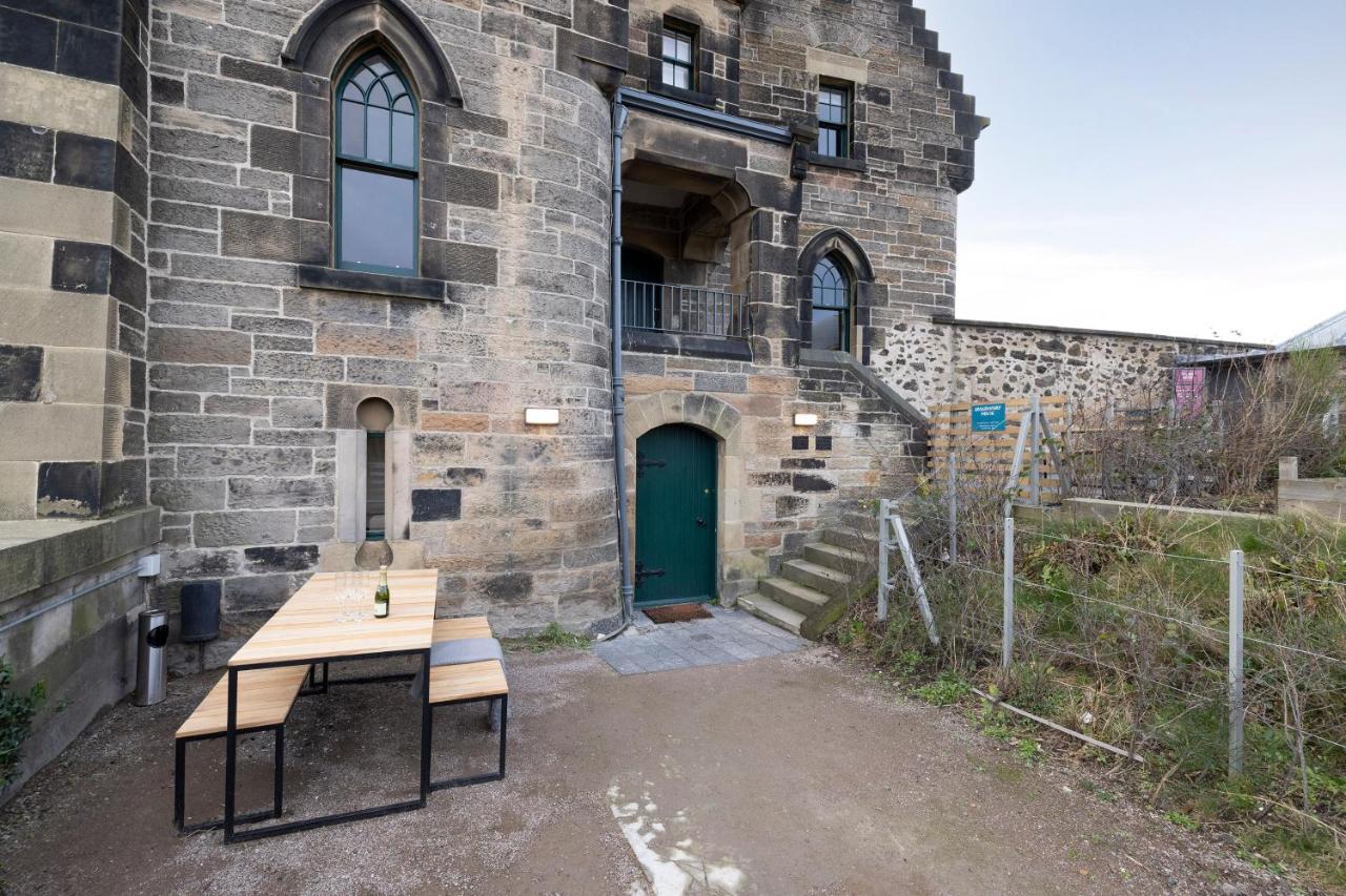Joivy Observatory House & Apartment Единбург Екстериор снимка