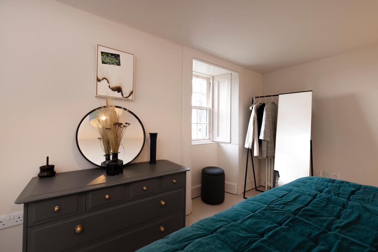Joivy Observatory House & Apartment Единбург Екстериор снимка